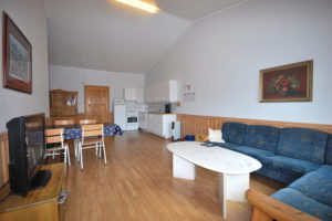 Gurvikdal 2 sittingroom1
