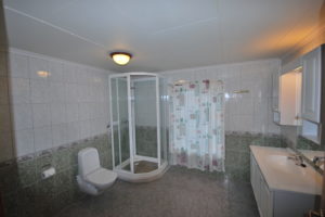 206 A bathroom